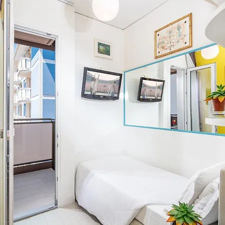 ホテル Alexander 3*