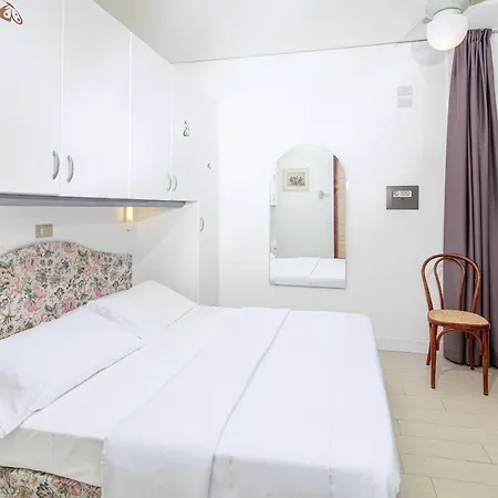 Alexander Otel Bibione